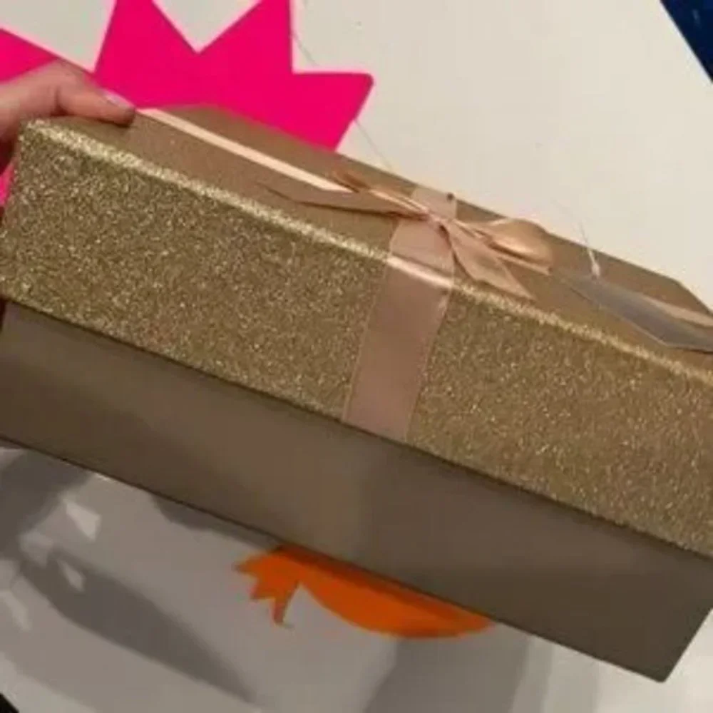 Decorative Gift Box / Keepsake Box (Gold) (gift‎ wrap)